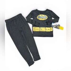NWT Batman Toddler Pajama Set 5T